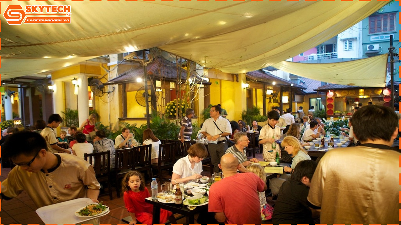 camera-ip-wifi-hikvision-trong-nha-co-dinh-ds-2cd2421g0-iw-3