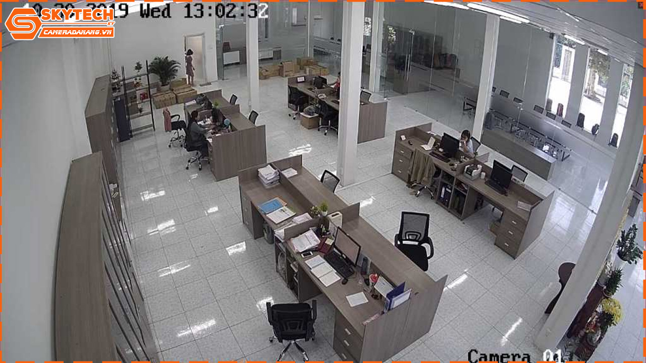 camera-ip-colorvu-hikvision-trong-nha-co-dinh-ds-2cd1347g2-luf-2