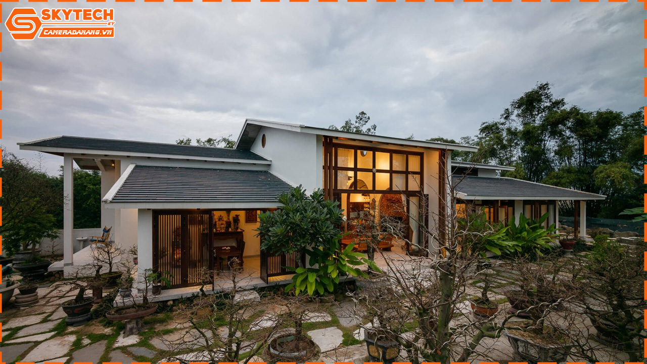 camera-ip-hikvision-quay-quet-ngoai-troi-ds-2cd1p47g2-luf-2