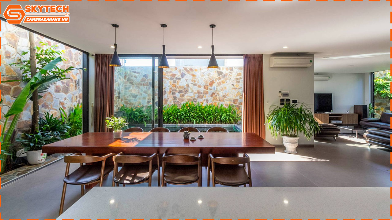 camera-ipc-consumer-hikvision-trong-nha-quay-quet-ds-2cv2u21fd-iw-sh-ivb21uf-iw-2