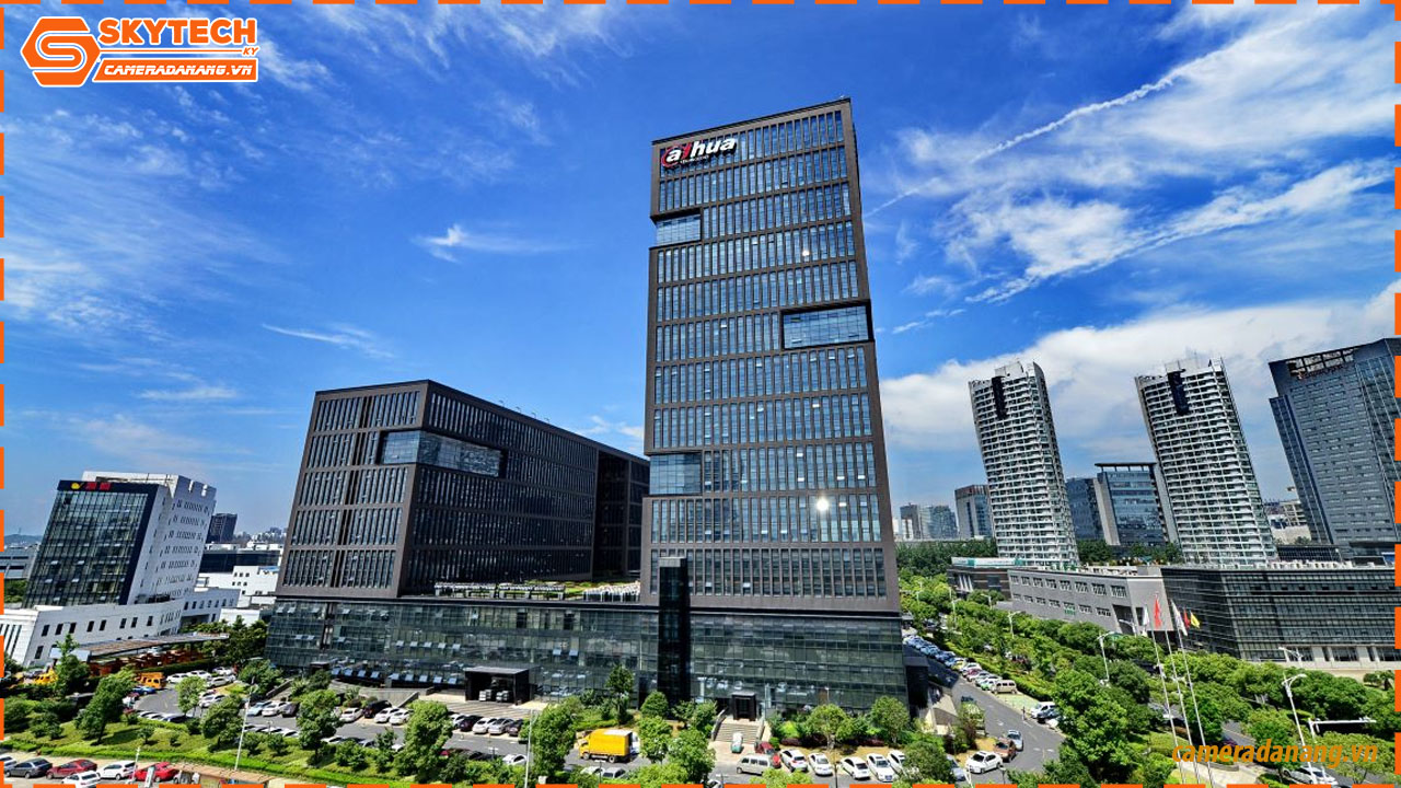 dau-ghi-hinh-hdcvi-8-kenh-dahua-dh-xvr1a08-1