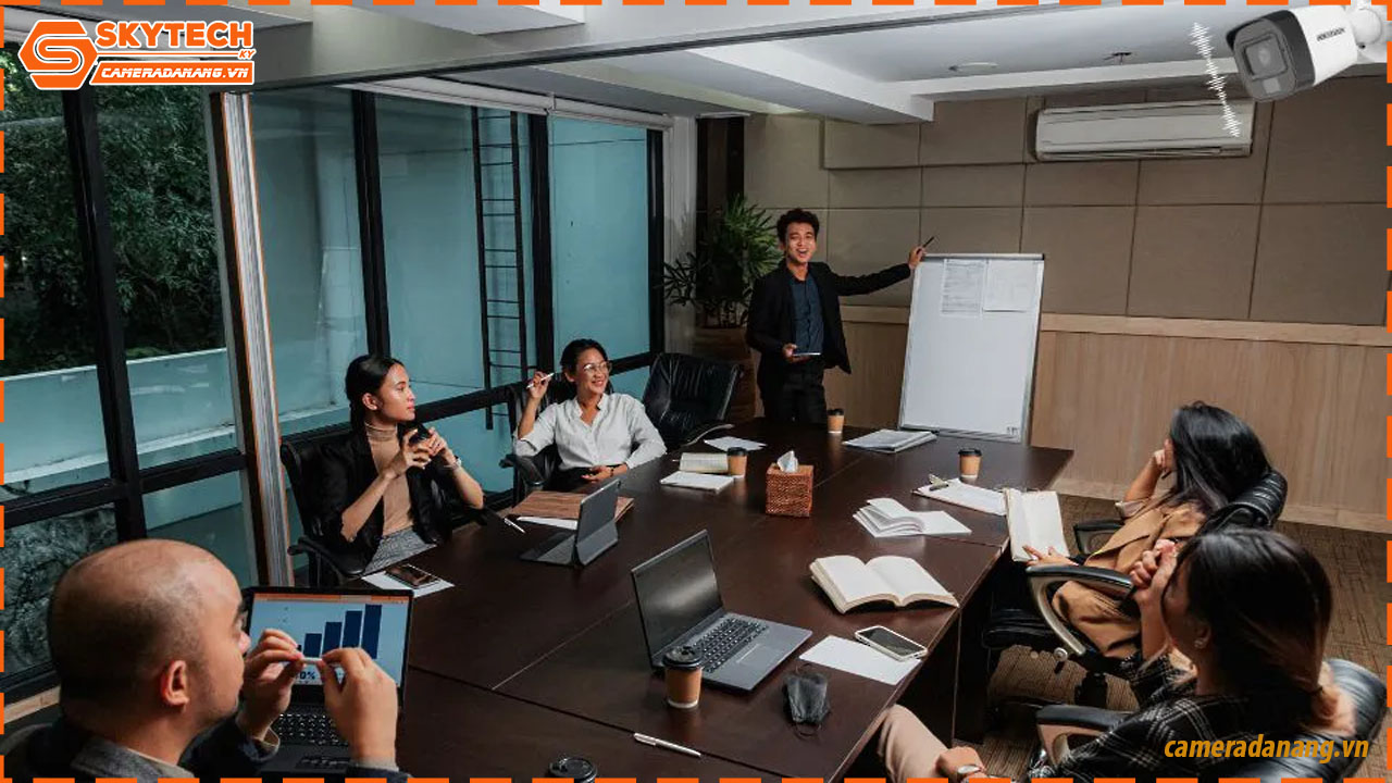 camera-hd-tvi-hikvision-ngoai-troi-co-dinh-ds-2ce17d0t-lfs-3