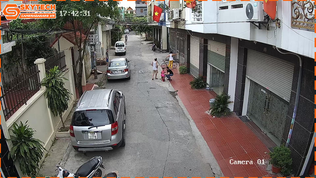 camera-ip-j-tech-ngoai-troi-uaip5703c-3mp-human-detect-face-id-poe-smart-led-2