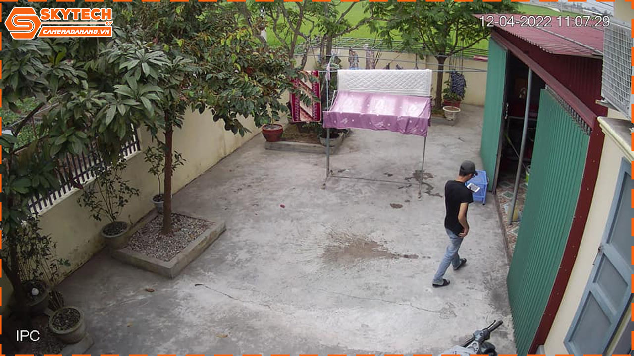 camera-ip-j-tech-ngoai-troi-uhd8205cl-3mp-human-detect-face-id-full-color-3