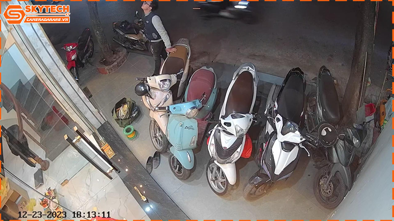 camera-ip-j-tech-ngoai-troi-uhdp5703c-3mp-human-detect-face-id-poe-2