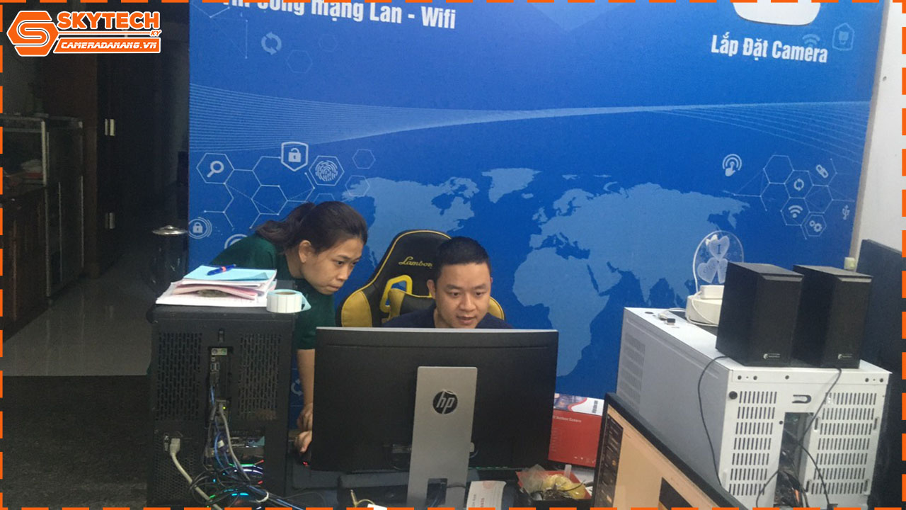 camera-j-tech-uai5284ds-4mp-human-detect-face-id-smart-led-loa-4