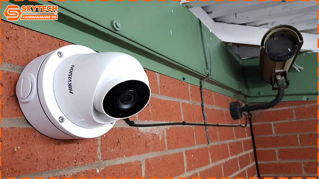 combo-tron-bo-5-camera-hikvision-ip-2-0mp-thu-tieng-co-mau_3