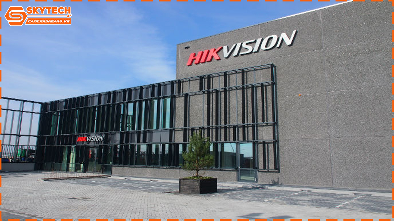 combo-tron-bo-6-camera-hikvision-ip-2-0mp-thu-tieng_2