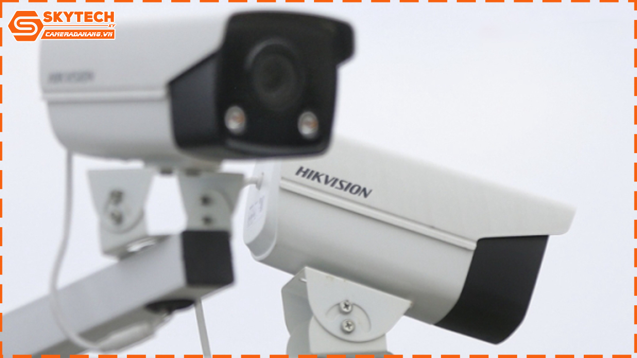 combo-tron-bo-5-camera-hikvision-ip-2-0mp-thu-tieng_3