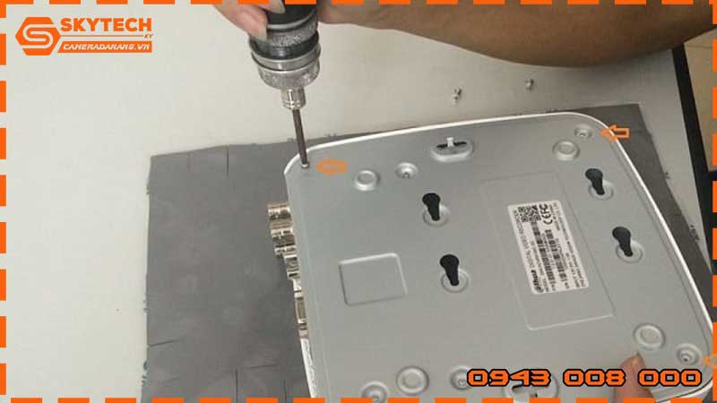 loi-dau-ghi-camera-kbvision-bi-nong