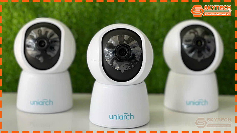 mau-camera-trong-nha-cho-gia-dinh-nam-2025_4