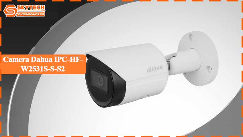 top-5-camera-theo-doi-khu-vuc-robot-lam-viec